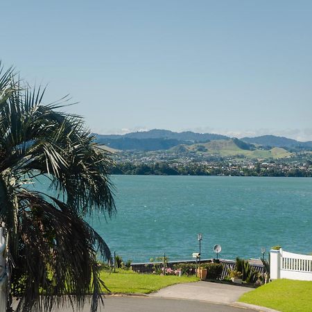 The Tauranga On The Waterfront Motel Exterior photo