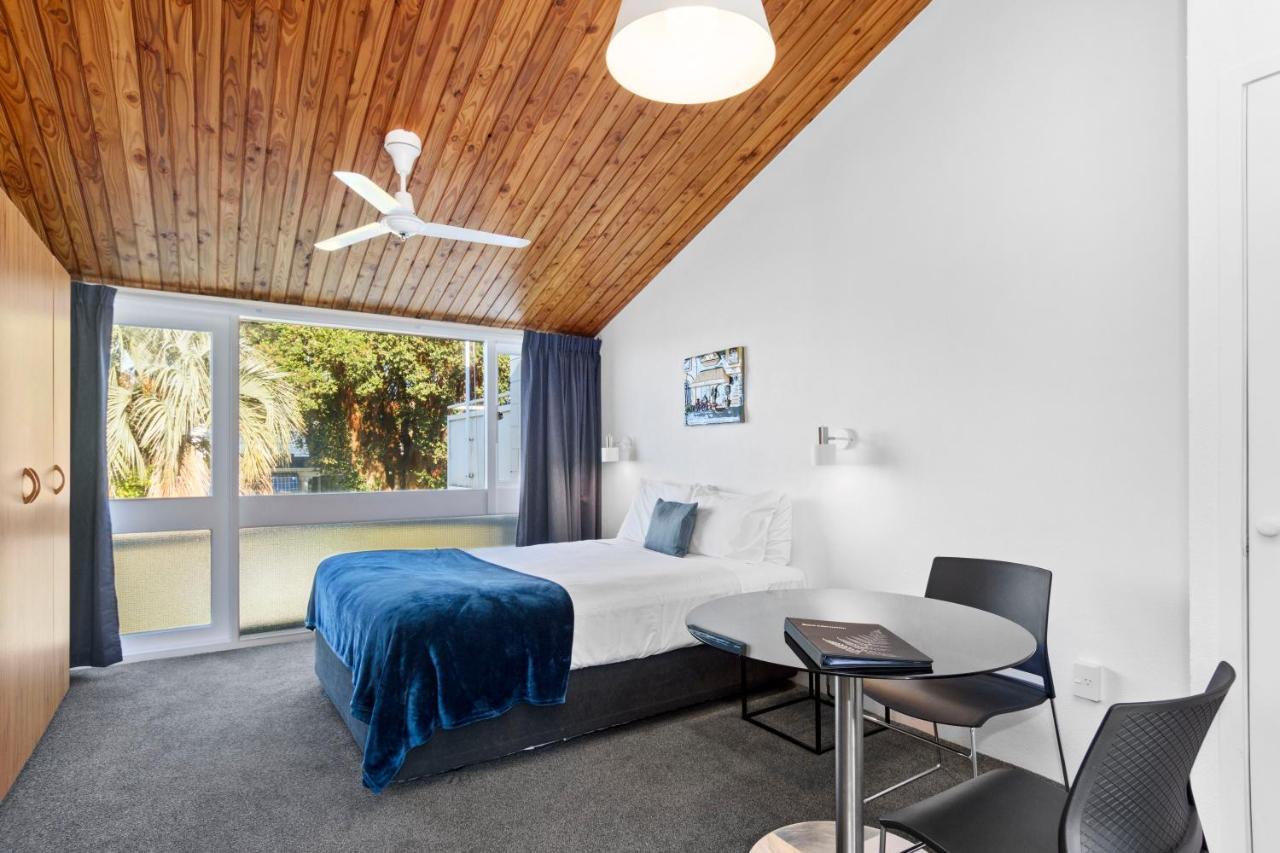 The Tauranga On The Waterfront Motel Exterior photo